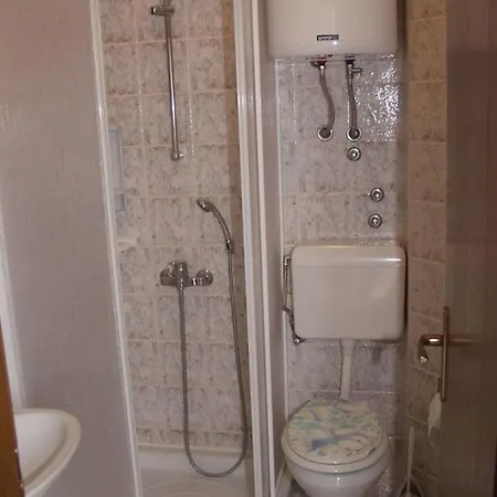 In Starigrad-paklenica With Terrace, Air Conditioning, Wifi 627-3 Apartment